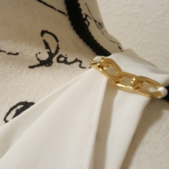 JLOW TOP - Picture 3 of 6